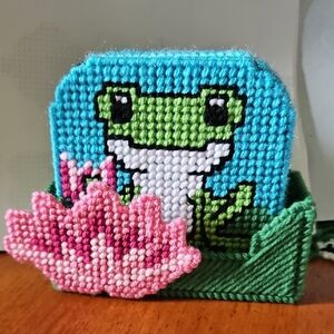 Cute Frog Cross-Stitch Decor